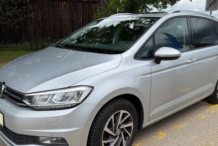 VW Touran 304.745 km 8.500 &euro; Freudenberg 97896
