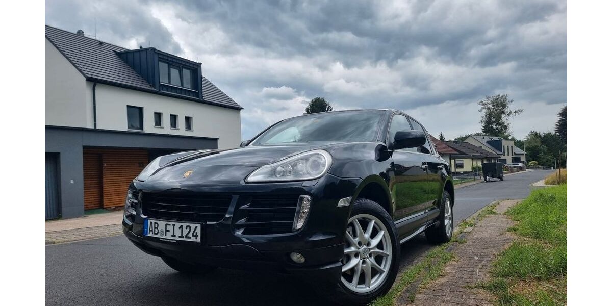 Porsche Cayenne 221.487 km 12.200 &euro; Hösbach, Feldkahl 63768