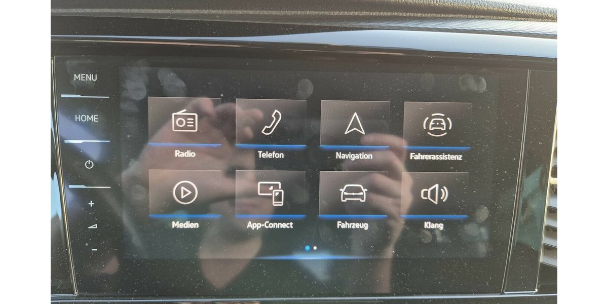 VW T6.1 Multivan Generation Six FWD Leder, Standheizu 61.822 km 47.890 &euro; Rodgau 63110