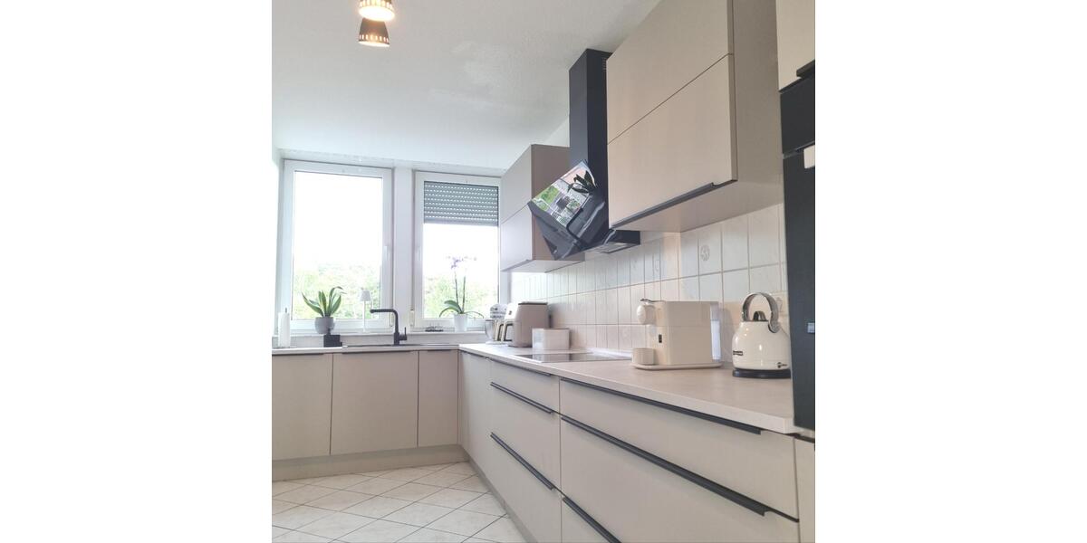 Dachgeschoßwohnung Kleinostheim - 5.5 Zimmer, 240 m&sup2;, 1.700&euro; | Angebot:26660338
