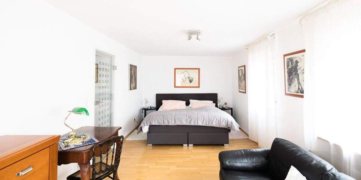 Mehrfamilienhaus, Wohnhaus Großheubach - 6 Zimmer, 215 m&sup2;, 560.000&euro; | Angebot:25777966