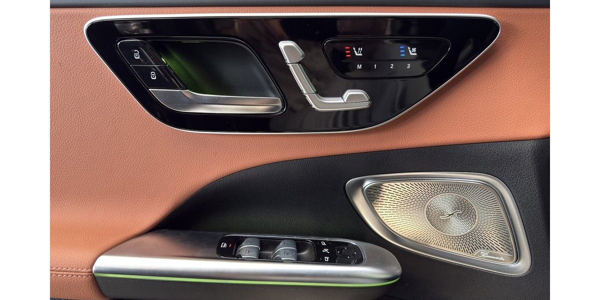 Mercedes-Benz C 300 T de 4M AMG PREMIUM+ SITZKLIMA -AHK -PANO! 16.119 km 53.749 &euro; Groß-Umstadt 64823