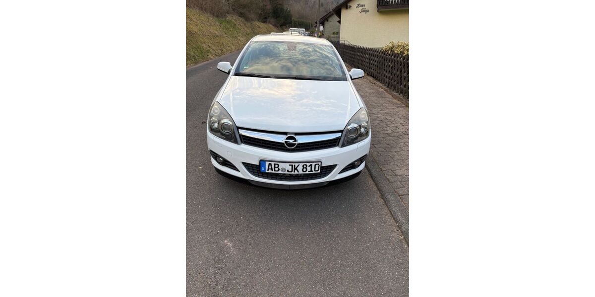 Opel Astra 134.000 km 4.500 &euro; Heimbuchenthal 63872