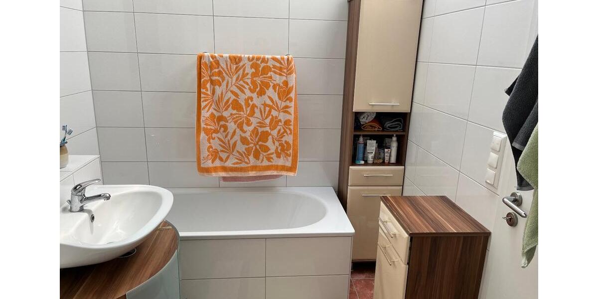 Reihenhaus Hanau Lamboy - 3 Zimmer, 81 m&sup2;, 389.000&euro; | Angebot:26963664