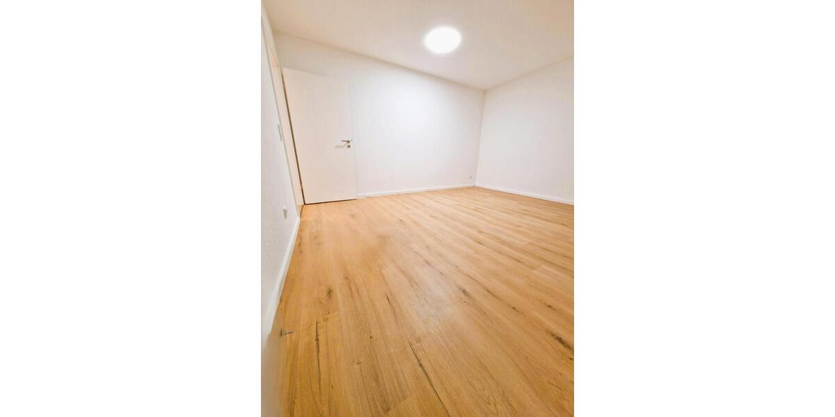 Dachgeschoßwohnung Münster (Hessen) - 2 Zimmer, 64 m&sup2;, 892&euro; | Angebot:26631053