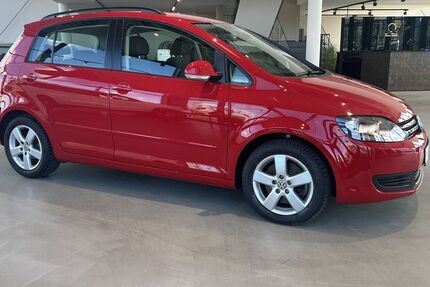 VW Golf 28.000 km 13.896 &euro; Dietzenbach 63128