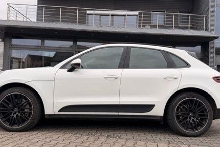 Porsche Macan 205.000 km 26.990 &euro; Rodenbach 63517