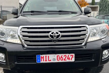 Toyota Land Cruiser 137.000 km 180.000 &euro; Grosswallstadt 63868