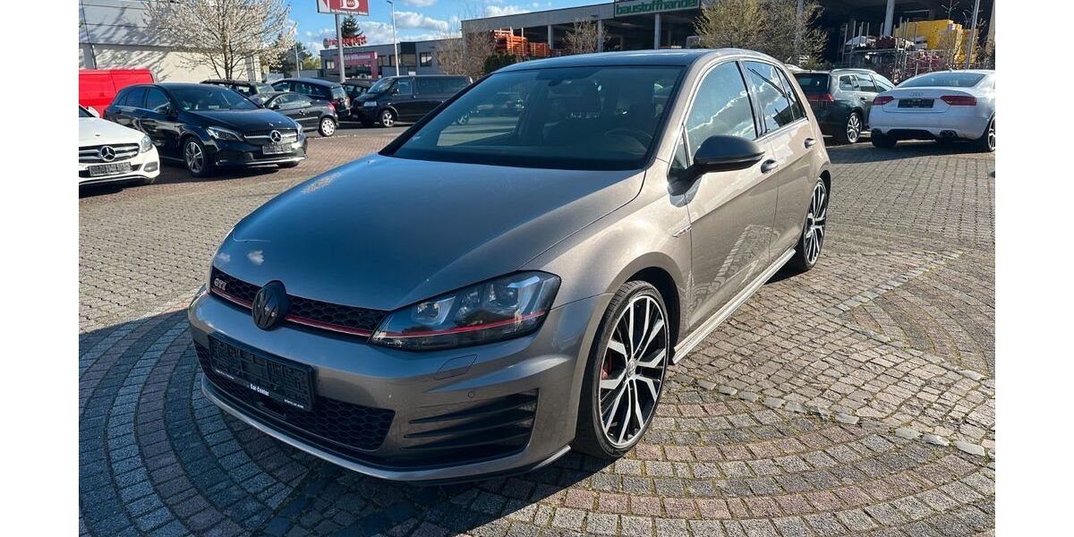 VW Golf 182.000 km 12.900 &euro; Wörth am Main 63939