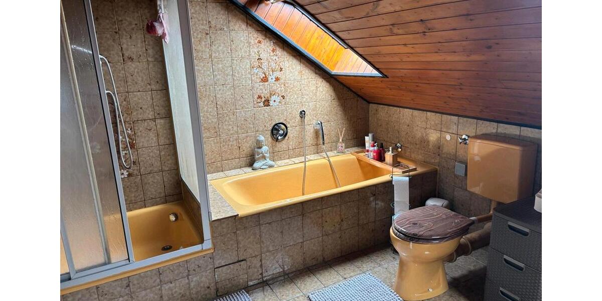 Dachgeschoßwohnung Aschaffenburg Gailbach - 3 Zimmer, 85 m&sup2;, 700&euro; | Angebot:26620659