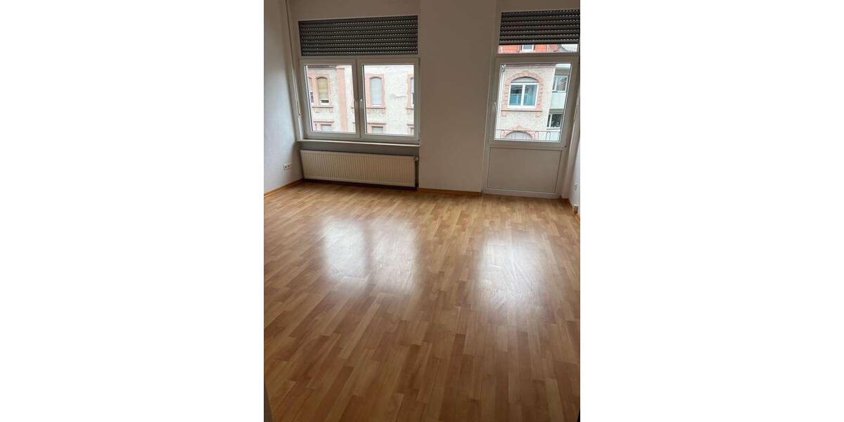 Etagenwohnung Hanau - 3 Zimmer, 73 m&sup2;, 1.354&euro; | Angebot:26286557