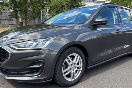 Ford Focus 116.900 km 10.450 &euro; Aschaffenburg 63741