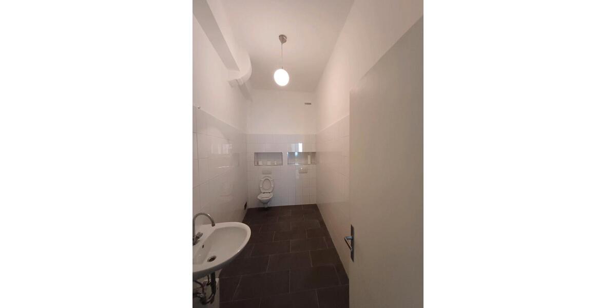 Gewerbeobjekt Aschaffenburg Österreicher Kolonie - 1.400&euro; | Angebot:25352999