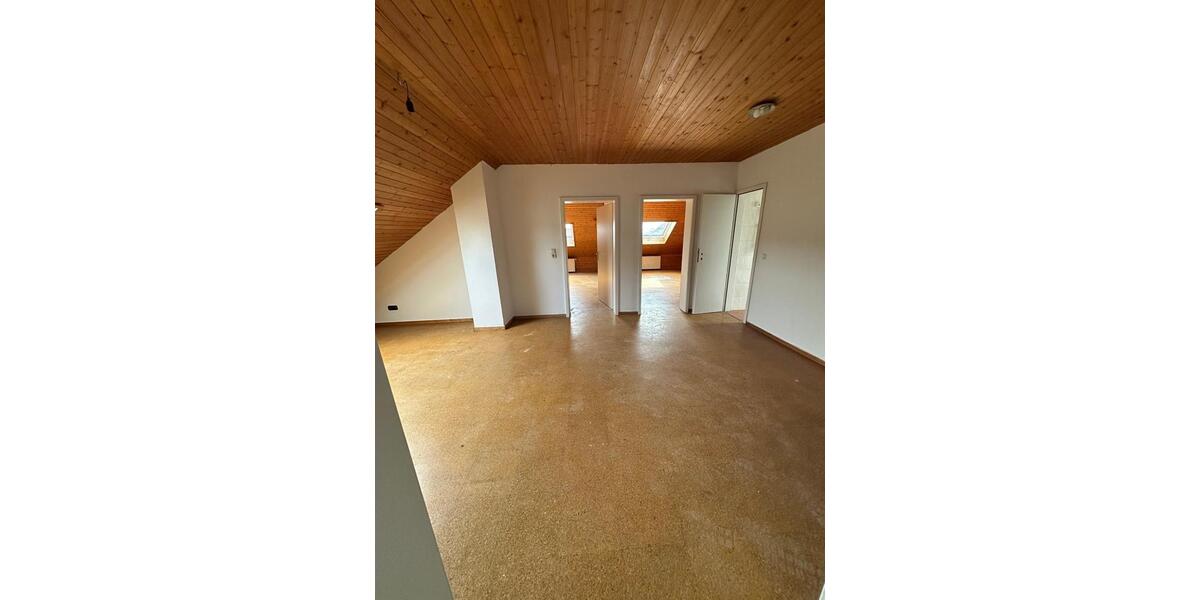 Einfamilienhaus Freigericht - 9 Zimmer, 268 m&sup2;, 585.000&euro; | Angebot:25299987