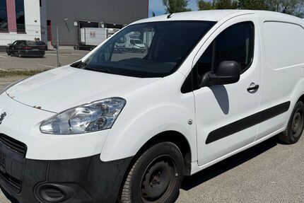 Peugeot Partner 218.006 km 5.490 &euro; Maintal 63477