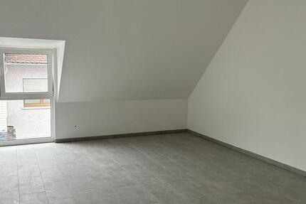 Wohnung Erlensee - 3 Zimmer, 88 m&sup2;, 1.650&euro; | Angebot:26248546