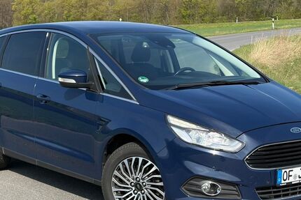 Ford S-Max 92.500 km 19.600 &euro; Rödermark 63322