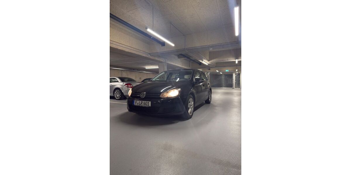 VW Golf 141.000 km 5.700 &euro; Hanau 63454