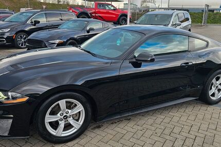 Ford Mustang 30.403 km 17.900 &euro; Erlensee 63526