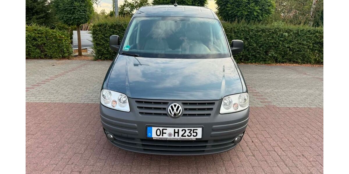 VW Caddy 233.580 km 2.750 &euro; Heusenstamm 63150