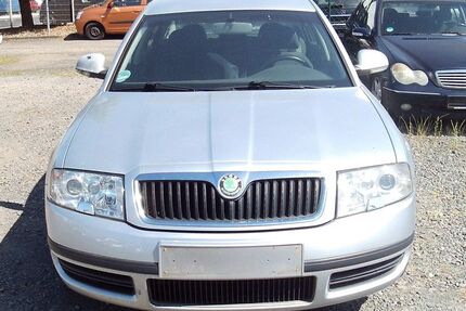 Skoda Superb 261.000 km 1.250 &euro; Erlensee 63526