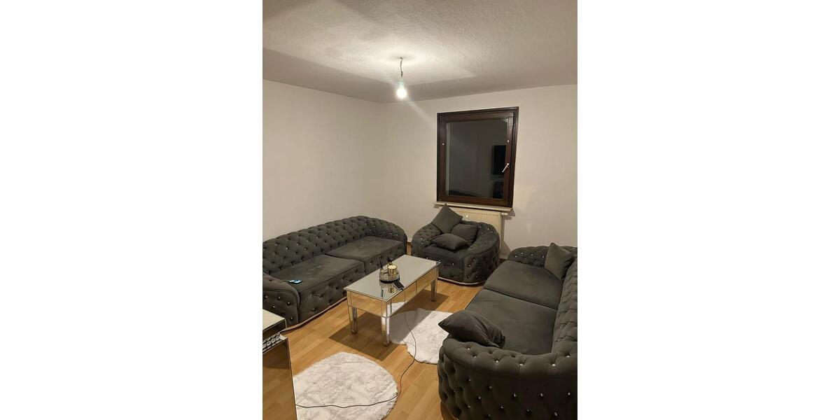 Dachgeschoßwohnung Hanau - 2 Zimmer, 42 m&sup2;, 180.000&euro; | Angebot:24877188
