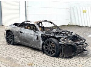 Porsche 991 Carrera Cabriolet PDK Garagenbrand 110.000 km 12.911 &euro; Hanau 63456