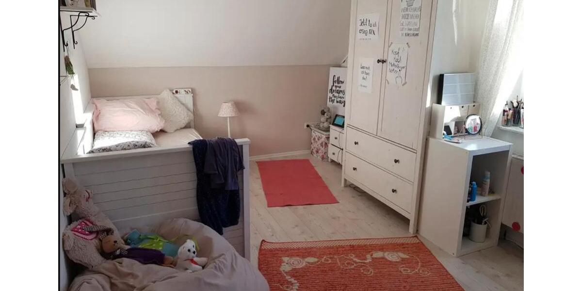 Doppelhaushälfte Gründau - 6 Zimmer, 142 m&sup2;, 429.000&euro; | Angebot:26317042