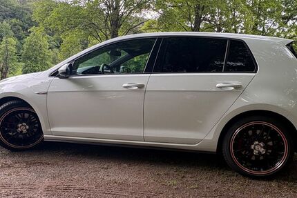 VW Golf 87.434 km 15.990 &euro; Höchst 64739