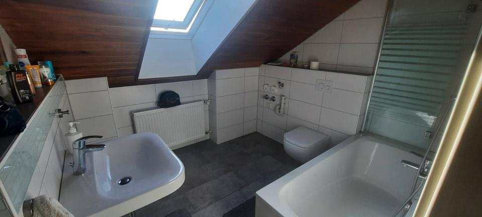 Dachgeschoßwohnung Klingenberg am Main - 3 Zimmer, 62 m&sup2;, 159.000&euro; | Angebot:26789105