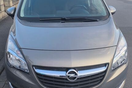 Opel Meriva 94.000 km 8.699 &euro; Klingenberg am Main 63911