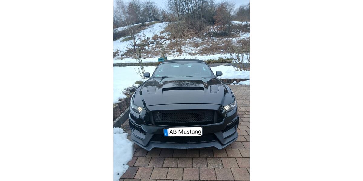 Ford Mustang 97.000 km 22.000 &euro; Bessenbach 63856