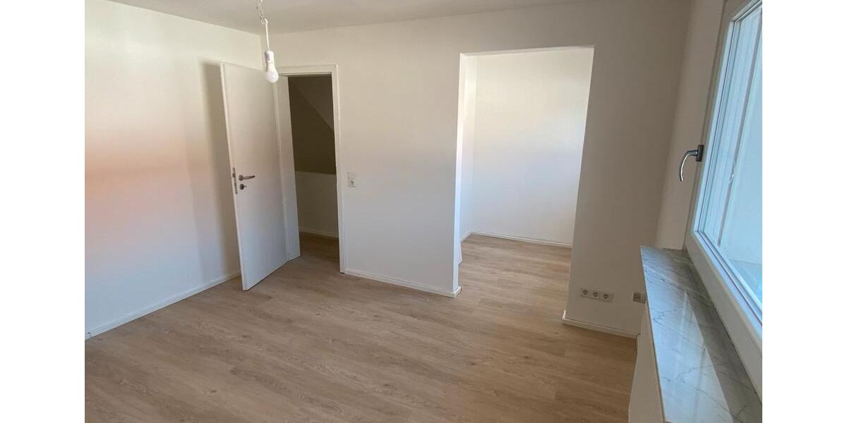 Reihenhaus Aschaffenburg Gailbach - 4 Zimmer, 120 m&sup2;, 595.000&euro; | Angebot:26227240