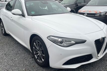 Alfa Romeo Giulia 200.000 km 14.500 &euro; Dieburg 64807