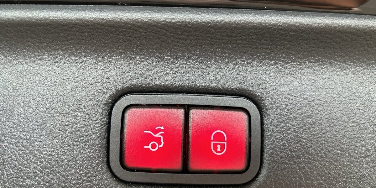 Mercedes-Benz S 500 4M L AMG- EXKLUSIV-HIGH END FOND-CHAUFFEUR 26.508 km 105.898 &euro; Groß-Umstadt 64823