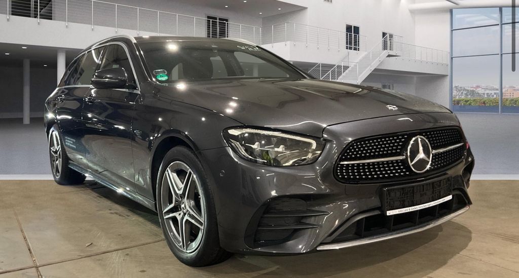 Mercedes-Benz E 300 127.349 km 26.970 &euro; Mainhausen 63533