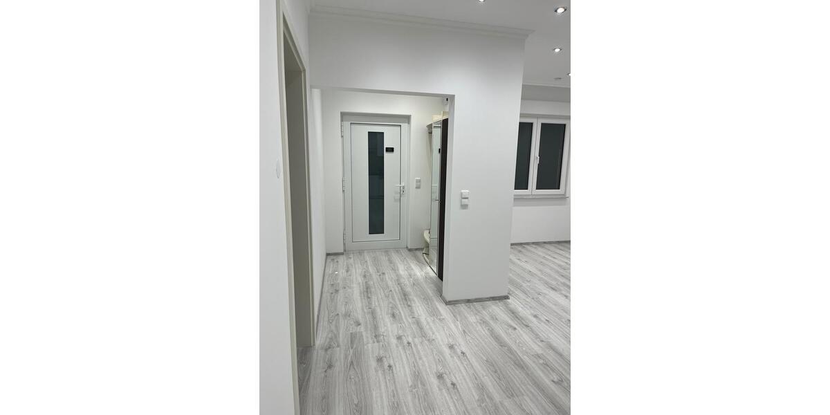 Erdgeschoßwohnung Groß-Zimmern Zimmern - 4 Zimmer, 79 m&sup2;, 1.250&euro; | Angebot:25979954