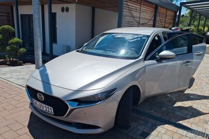 Mazda 3 9.500 km 22.999 &euro; Neuberg 63543