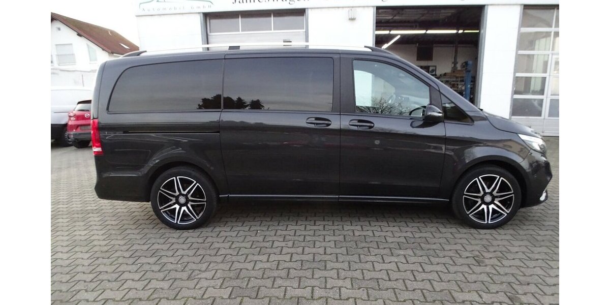Mercedes-Benz V 300 d 4M lang AVANTGARDE EDITION AMG Line, Stand 61.360 km 56.990 &euro; Rodgau 63110