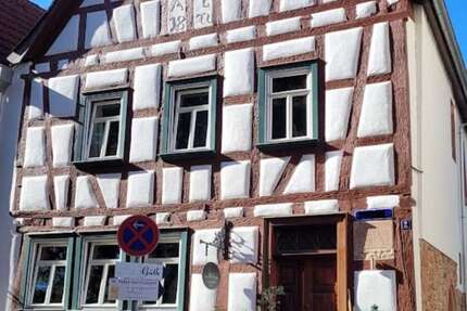 Haus Gelnhausen - 6 Zimmer, 158 m&sup2;, 640.000&euro; | Angebot:26055296