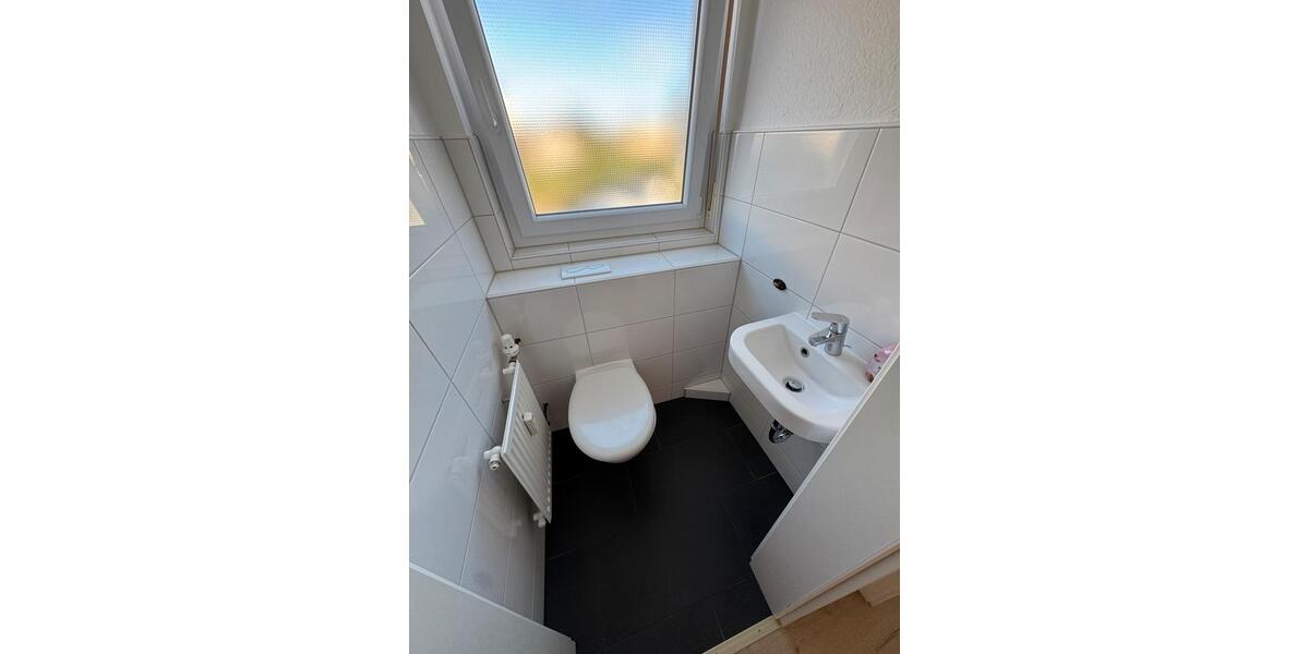 Erdgeschoßwohnung Mainhausen - 3 Zimmer, 90 m&sup2;, 1.465&euro; | Angebot:25383552