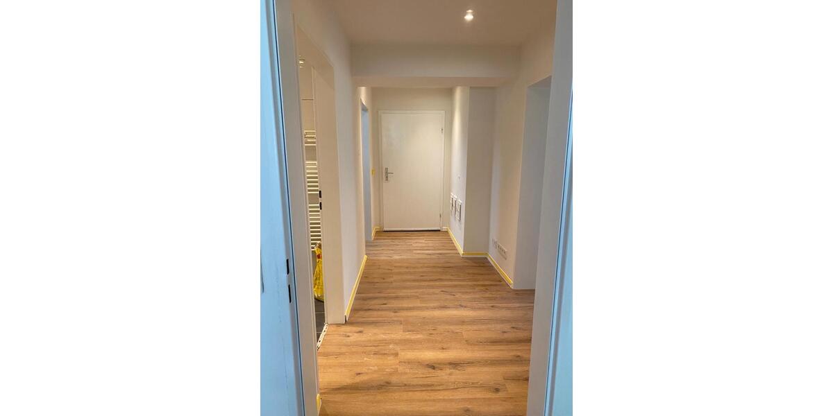 Etagenwohnung Hanau Kesselstadt - 4 Zimmer, 94 m&sup2;, 1.320&euro; | Angebot:26254499
