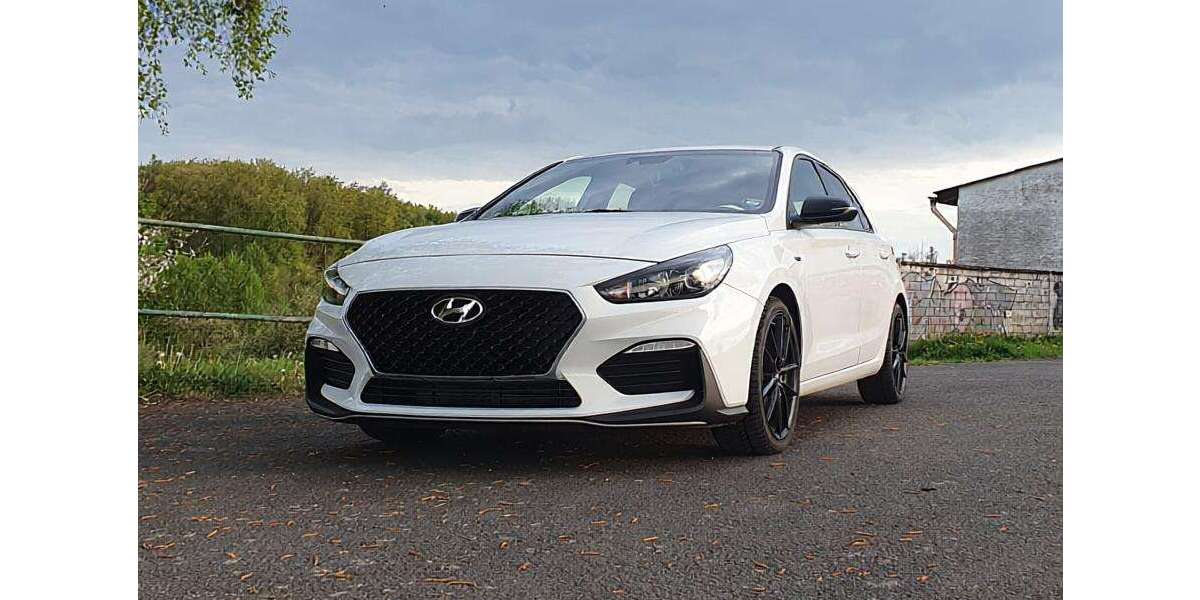 Hyundai i30 85.100 km 14.400 &euro; Freigericht 63579