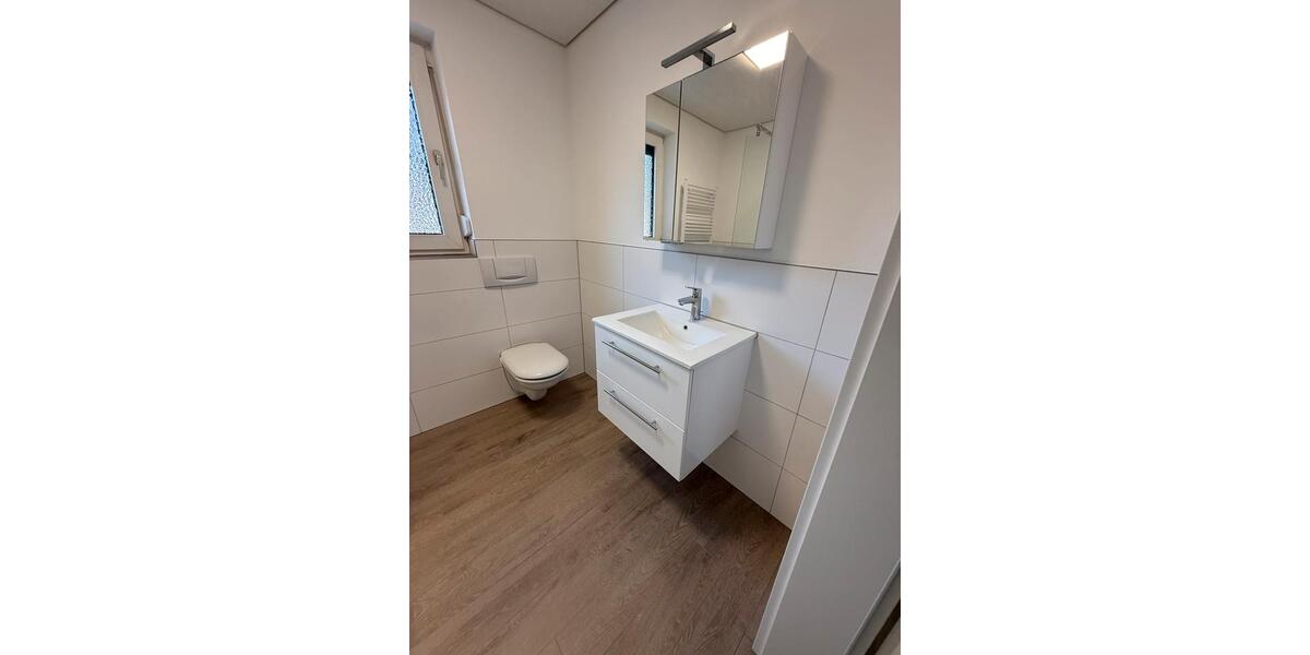 Etagenwohnung Kleinwallstadt - 3 Zimmer, 70 m&sup2;, 900&euro; | Angebot:25103240