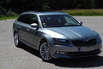 Skoda Superb 239.000 km 12.500 &euro; Mainaschaff 63814