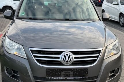VW Tiguan 180.361 km 7.499 &euro; Dietzenbach 63128