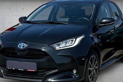 Toyota Yaris 27.534 km 19.534 &euro; Klingenberg 63911