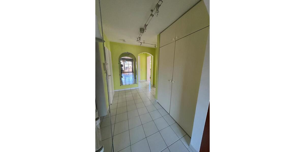 Hochparterre Freigericht - 3 Zimmer, 80 m&sup2;, 255.000&euro; | Angebot:26727374