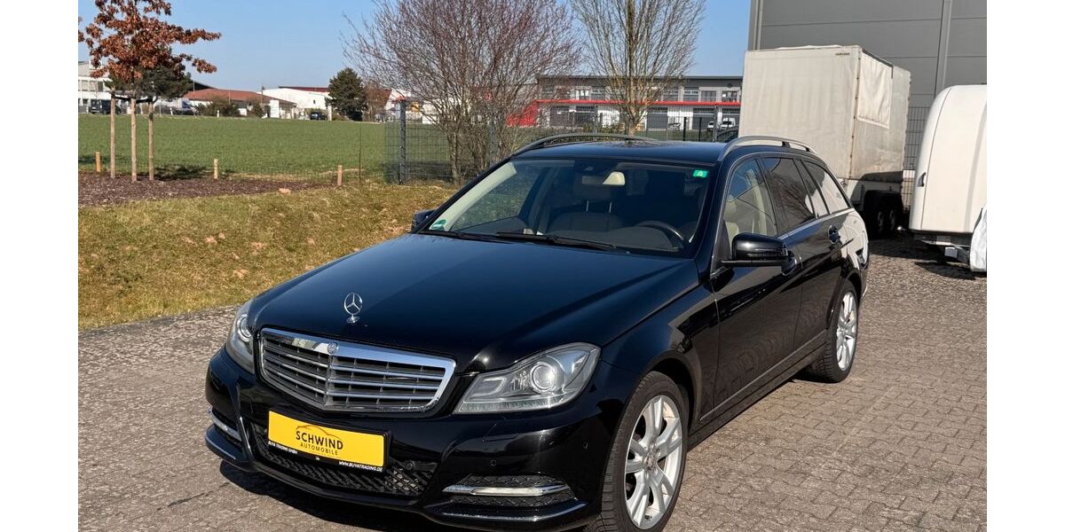 Mercedes-Benz C 350 156.322 km 12.990 &euro; Elsenfeld 63820