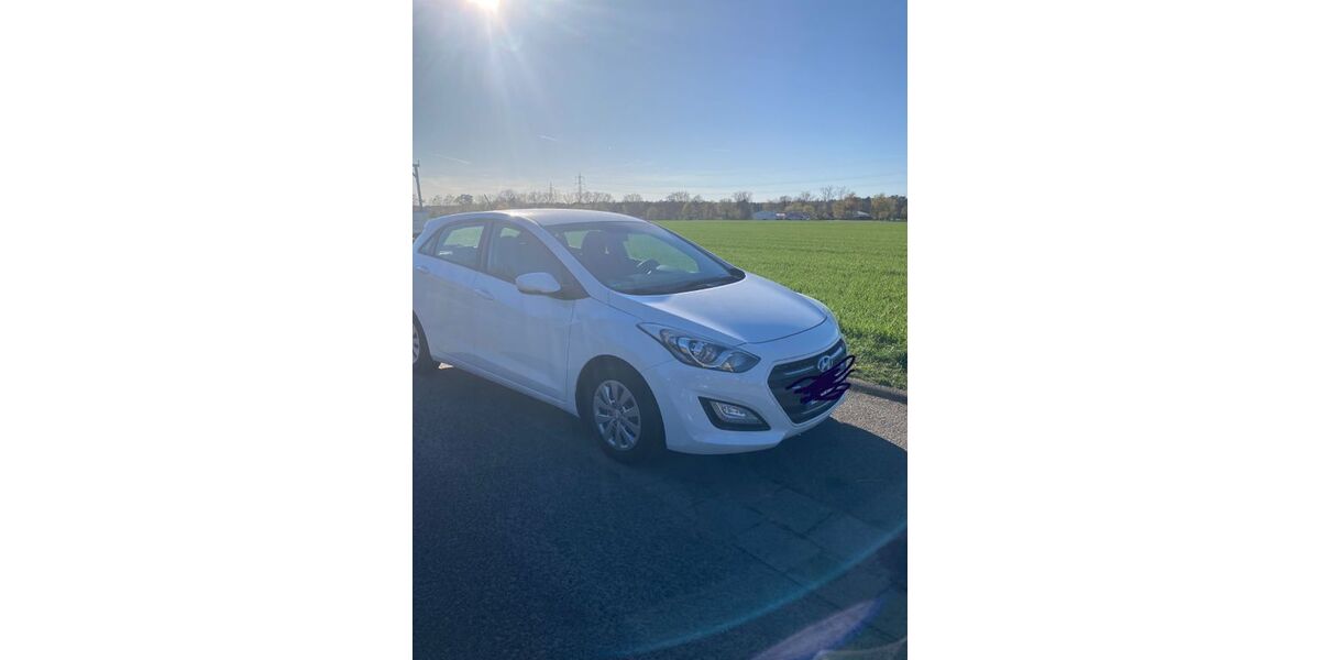 Hyundai i30 142.500 km 7.950 &euro; Babenhausen 64832